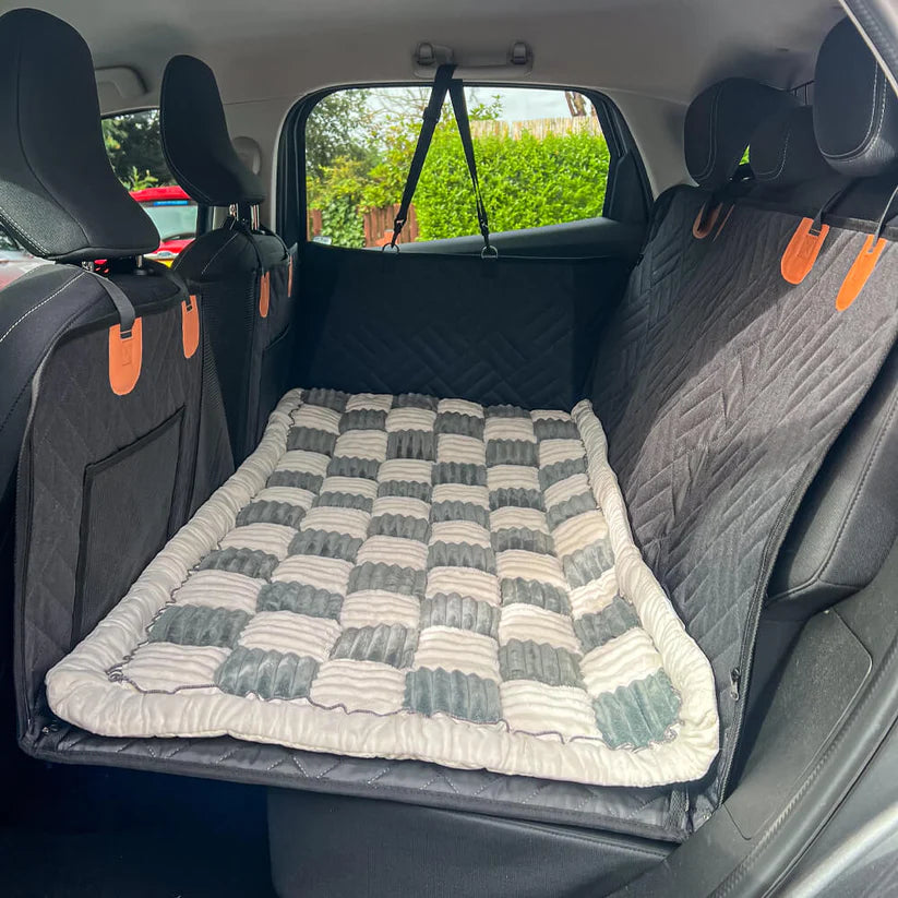 6-In-1 Dog Car Seat Cover for Back Seat, Waterproof Dog Car Hammock with Mesh Window, Non-Slip Pet Backseat Protector for Cars, Trucks and Suvs